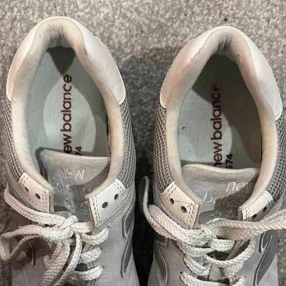 New Balance Gray Sneakers - Picture 2 of 6